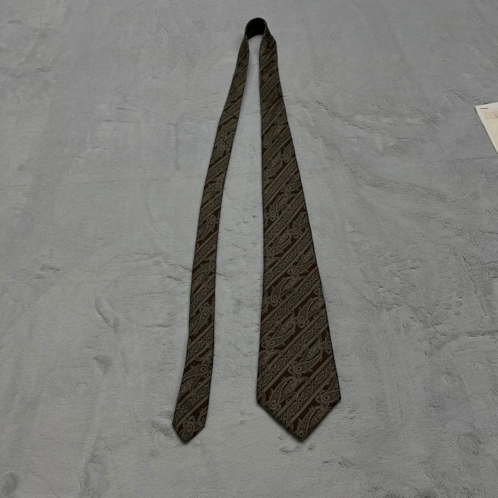 Pierre Cardin Paisley Mens Necktie OS Brown Silk Blend Vintage Pattern
